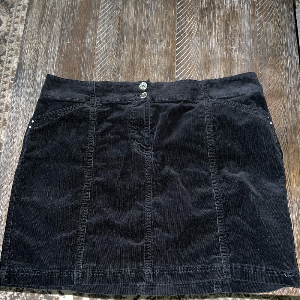 White House Black Market skirt